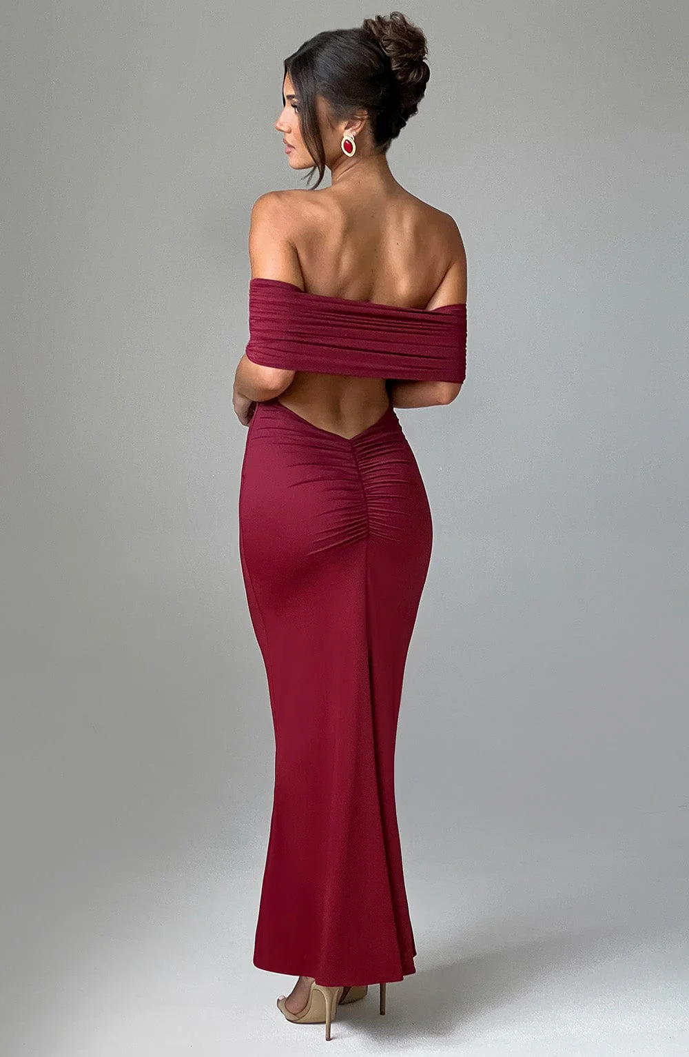 Bloom ™ |  Kellyn – Verfijnde Bardot Maxi-jurk - Image 16